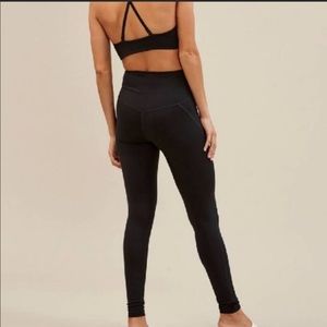 Girlfriend collective black leggings